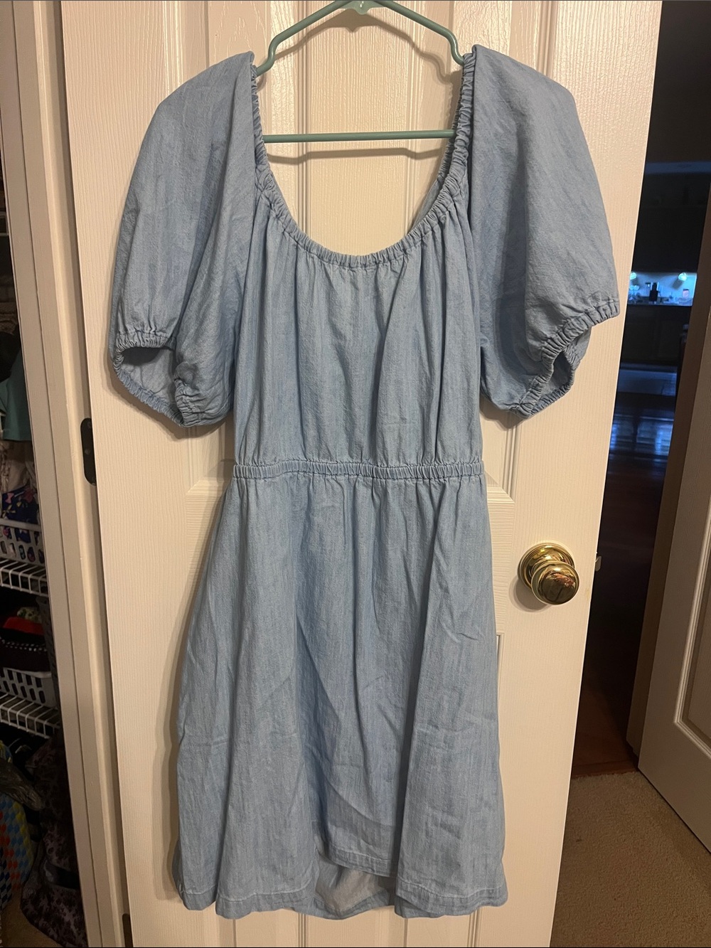 Old Navy Light Blue Puff-Sleeve Midi Dress